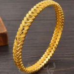 Women's Beautiful Kara Bangles