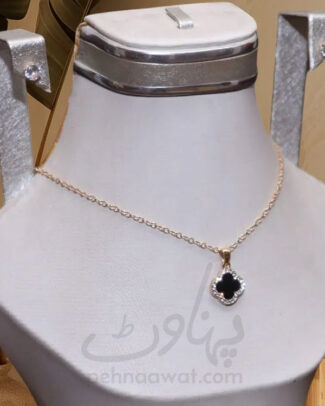 Gold Chain Locket With Tops Set