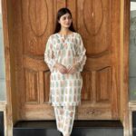 2 PCs Women's White Stitched Printed Arabic Lawn Suit Shirt And Trouser
