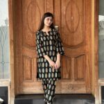 2 PCs Women's Black Stitched Printed Arabic Lawn Suit Shirt And Trouser