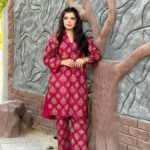 2 Pcs Women's Round Neck Linen Block Printed Stitched Suit